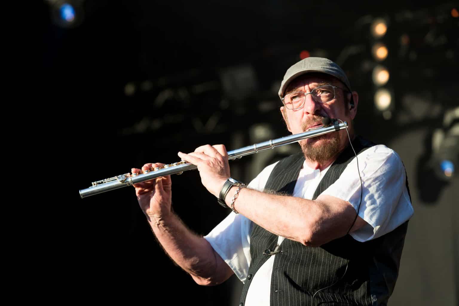 23 Famous Flute Players You Should Know
