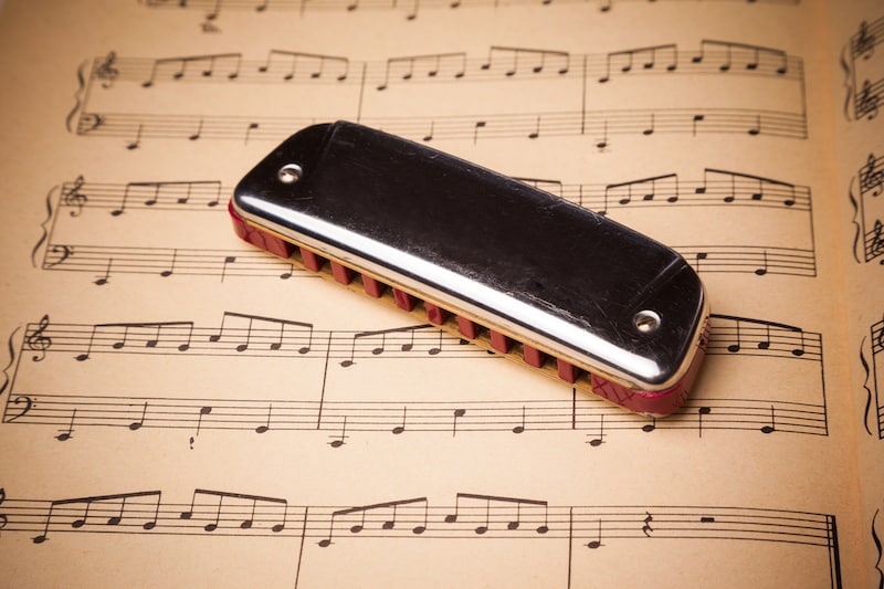 15 Fun And Interesting About The Harmonica